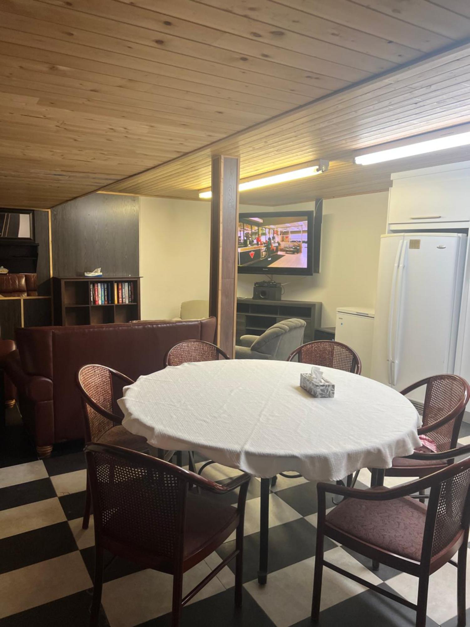 Hotel Auberge St-Felicien Saint-Félicien المظهر الخارجي الصورة